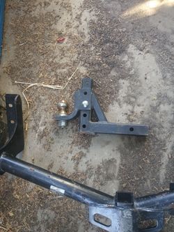Adjustable Drop Hitch Ball Mount