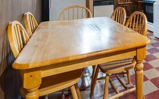 Kitchen Table