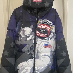 Members Only XL Astronaut Space Puffer Jacket