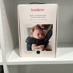 Baby Bjorn Baby Carrier Mini