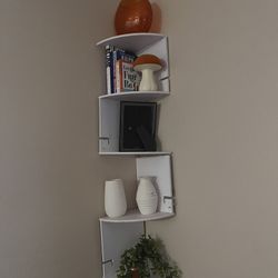 Puzzle Shelf 