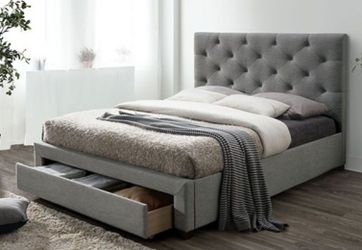 Brand New Grey Queen Platform Storage Bed Frame (Available in California & Eastern King)