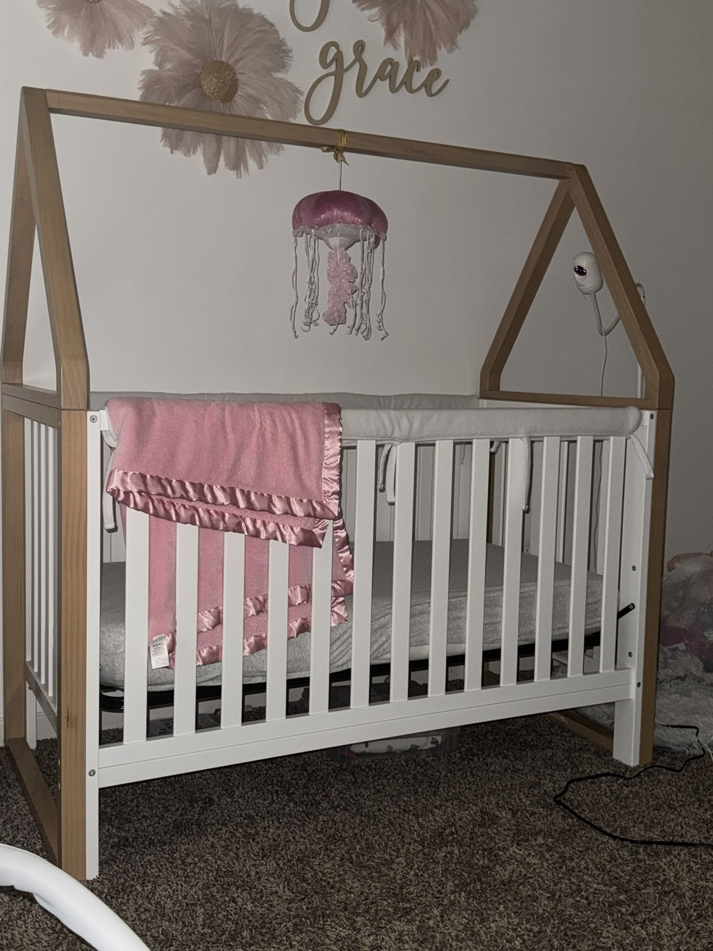 Baby Convertible Crib