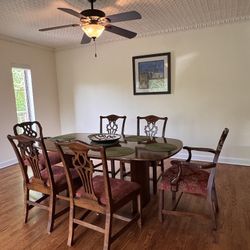 6 Hekman brand Dining Room Chairs - Chippendale Mahogany Wood Set
