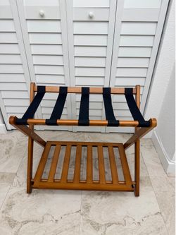 Folding Wooden Luggage Rack with Shelf