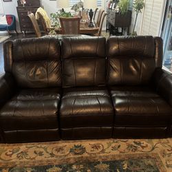 Electric Reclining Couch