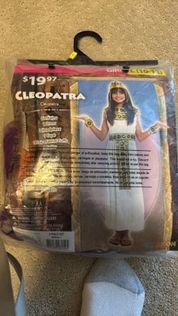 Costume