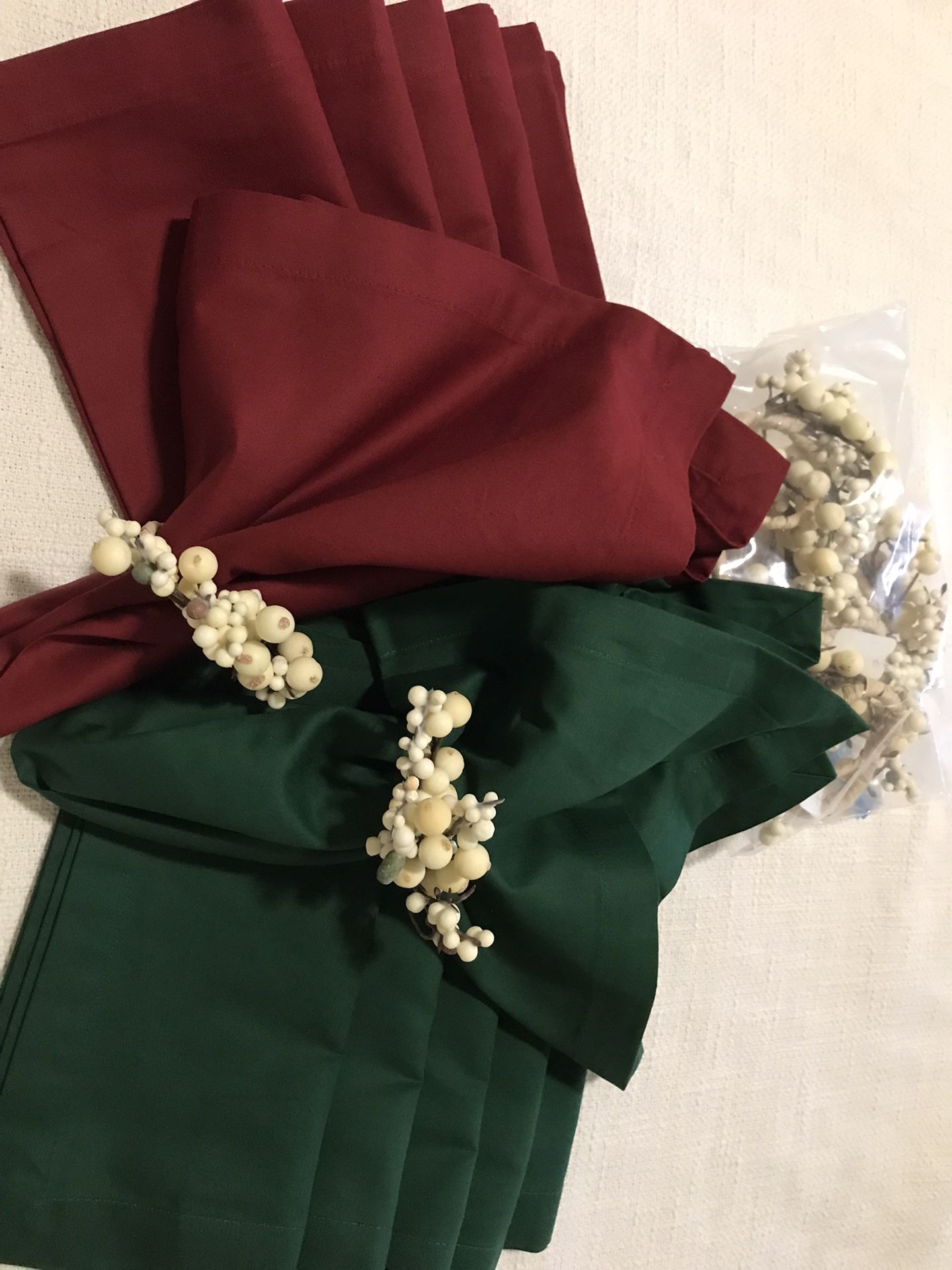 Table Linens For Up To 12 + Candle Holders & faux Cranberry Filler