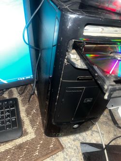 Vintage HP gaming/video editing, desktop computer with monitor keyboard and mouse