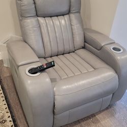 Electric Recliner W/ USB Port & Blue LEDs