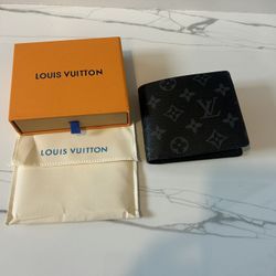 Men’s Designer Wallets 