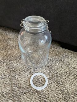 One Gallon Sealing Glass Jar