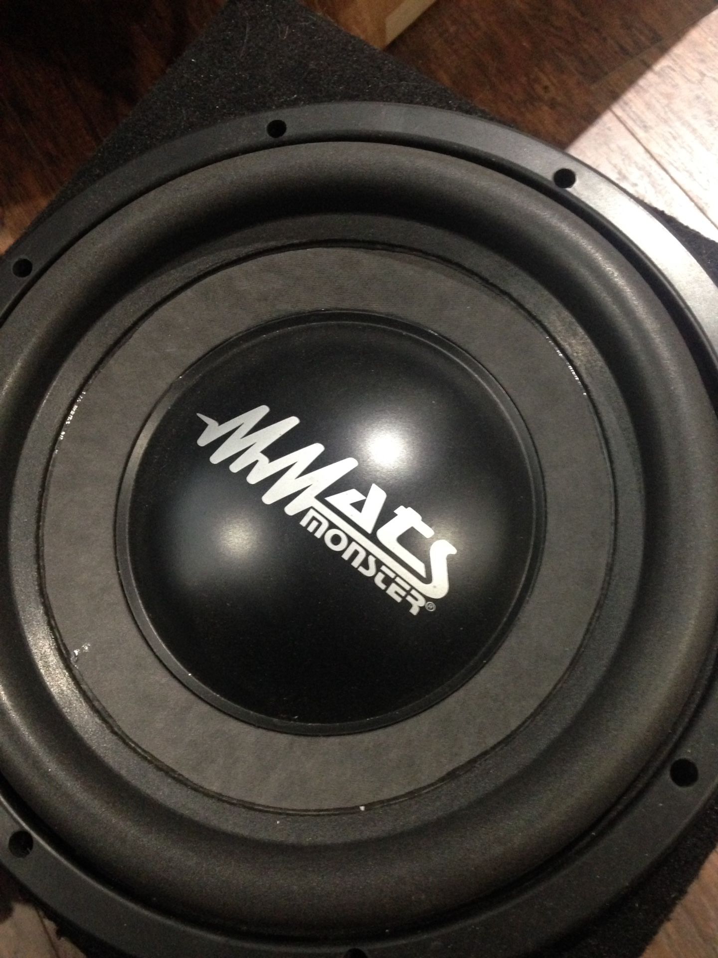 Mmats pro audio Monster 12 inch subwoofer like new !!!