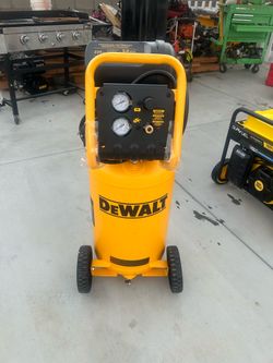Shop DEWALT 15 Gal. Portable Electric Air Compressor Questions & Answers (89)