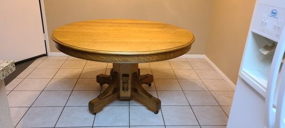 Antique Round Solid Oak Table