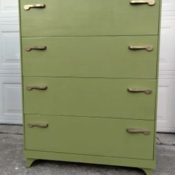 Beautiful Tall Midcentury Dresser 32x18x43