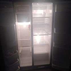 Fridge For Sale 85$ 