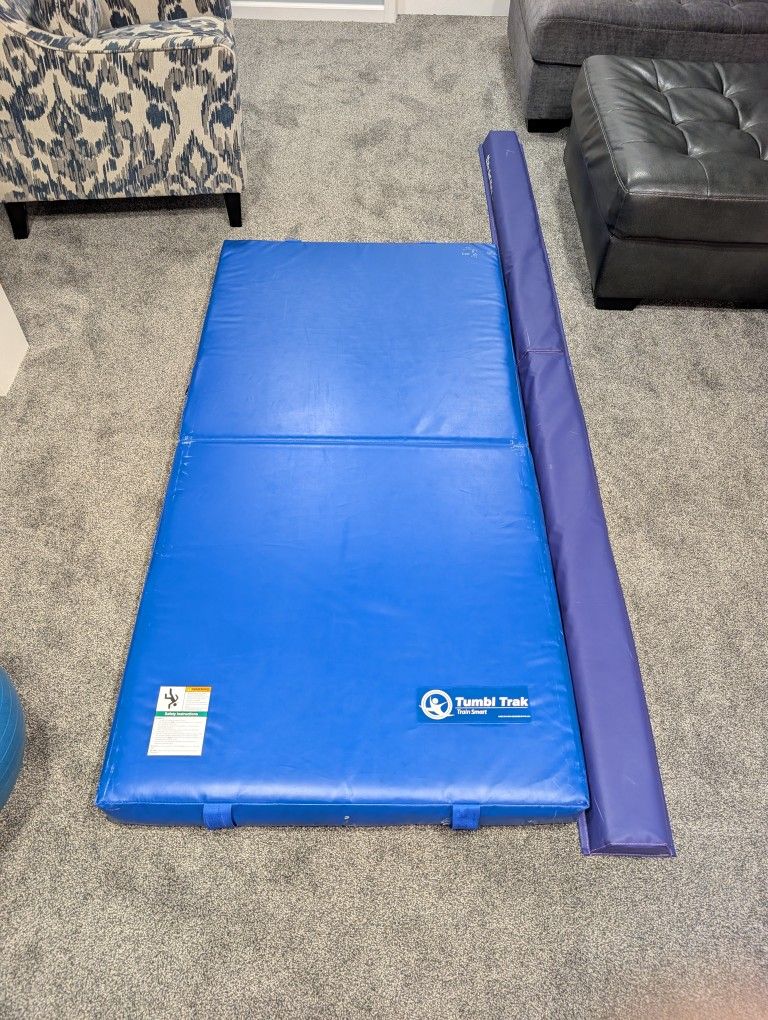 Gymnastic Matte And Horizontal Bar For Kids