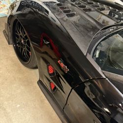 Oem Fit C6 Zr1 Fenders In Excellent Conditions With Inserts And Lsx Badge