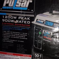 Pulsar  1200W  Generator  Black/White