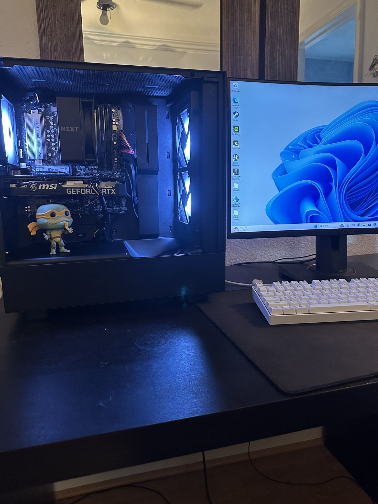 Gaming PC, 200+ FPS Shoot Me An Offer