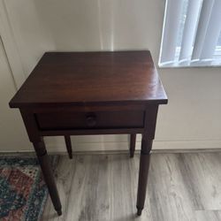 Small Table ( Can Be Antique Or Vintage)