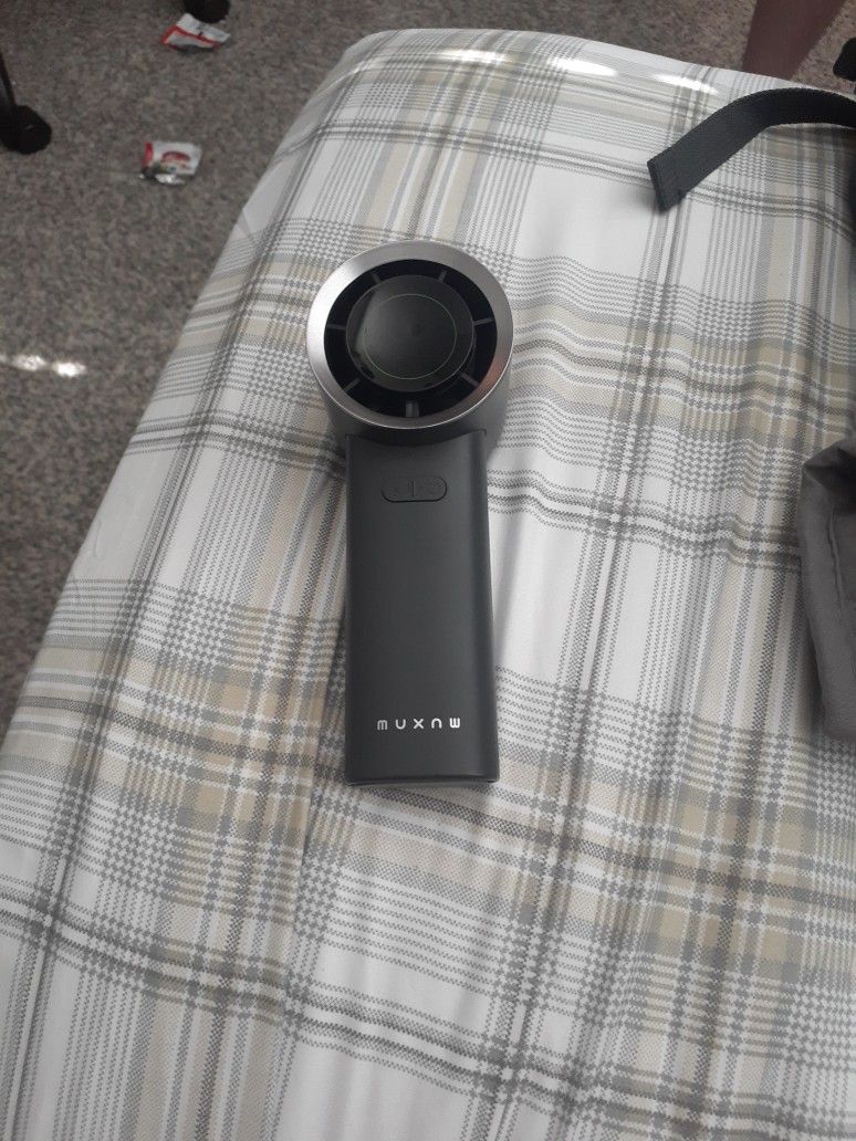 High Breeze PORTABLE FAN