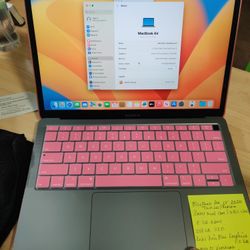 MacBook Air 2020 13" Retina Intel Core i3, 8gb Ram, 256gb SSD , MacOS Ventura. Intel UHD Graphics 1.5GB , Comes with Apple Charger. $90 worth Microsof