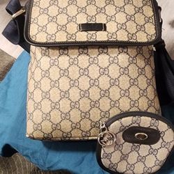 Vintage Gucci Unisex Side Bag And Coin Purse 