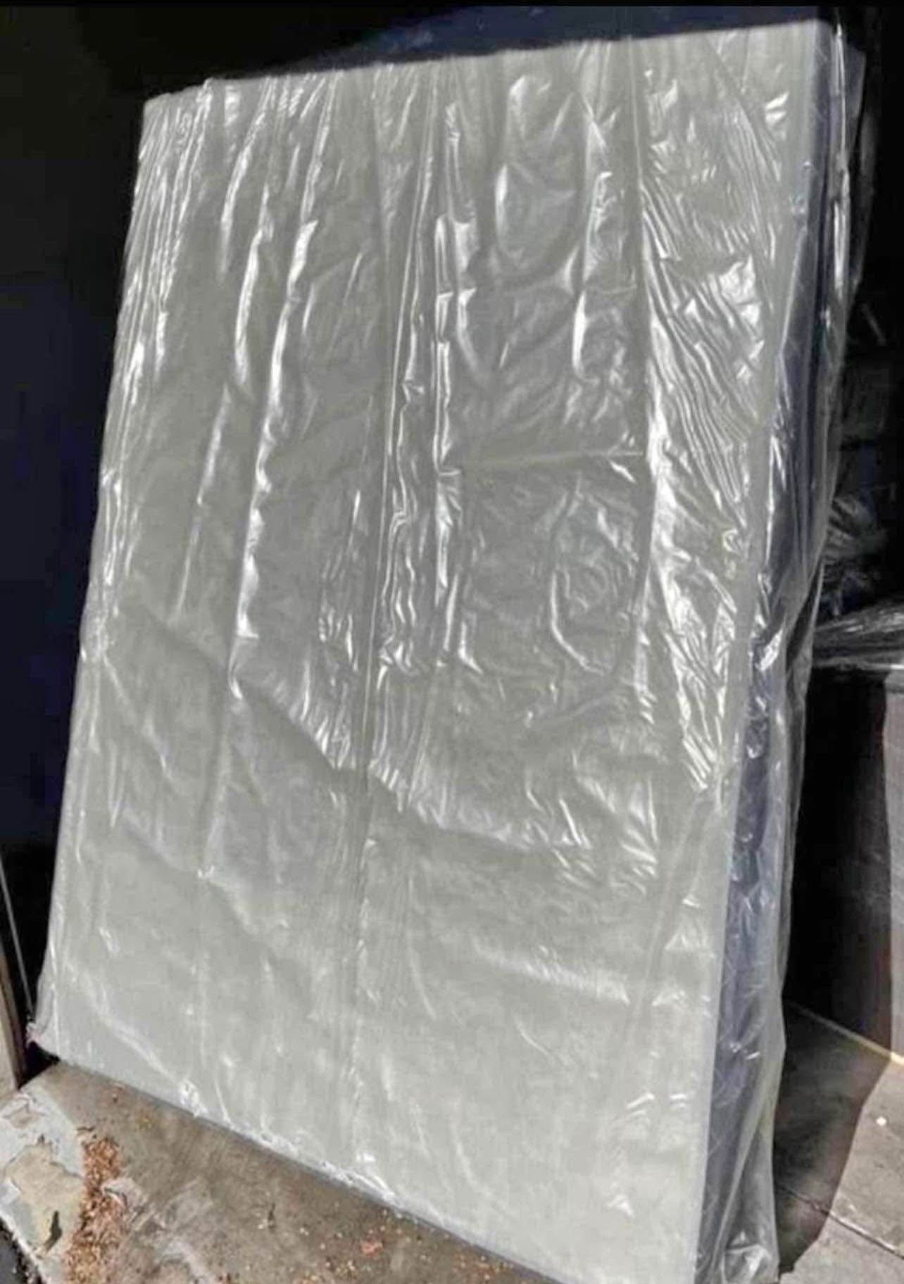 FULL SIZE BOXSPRING  PICK UP TODAY