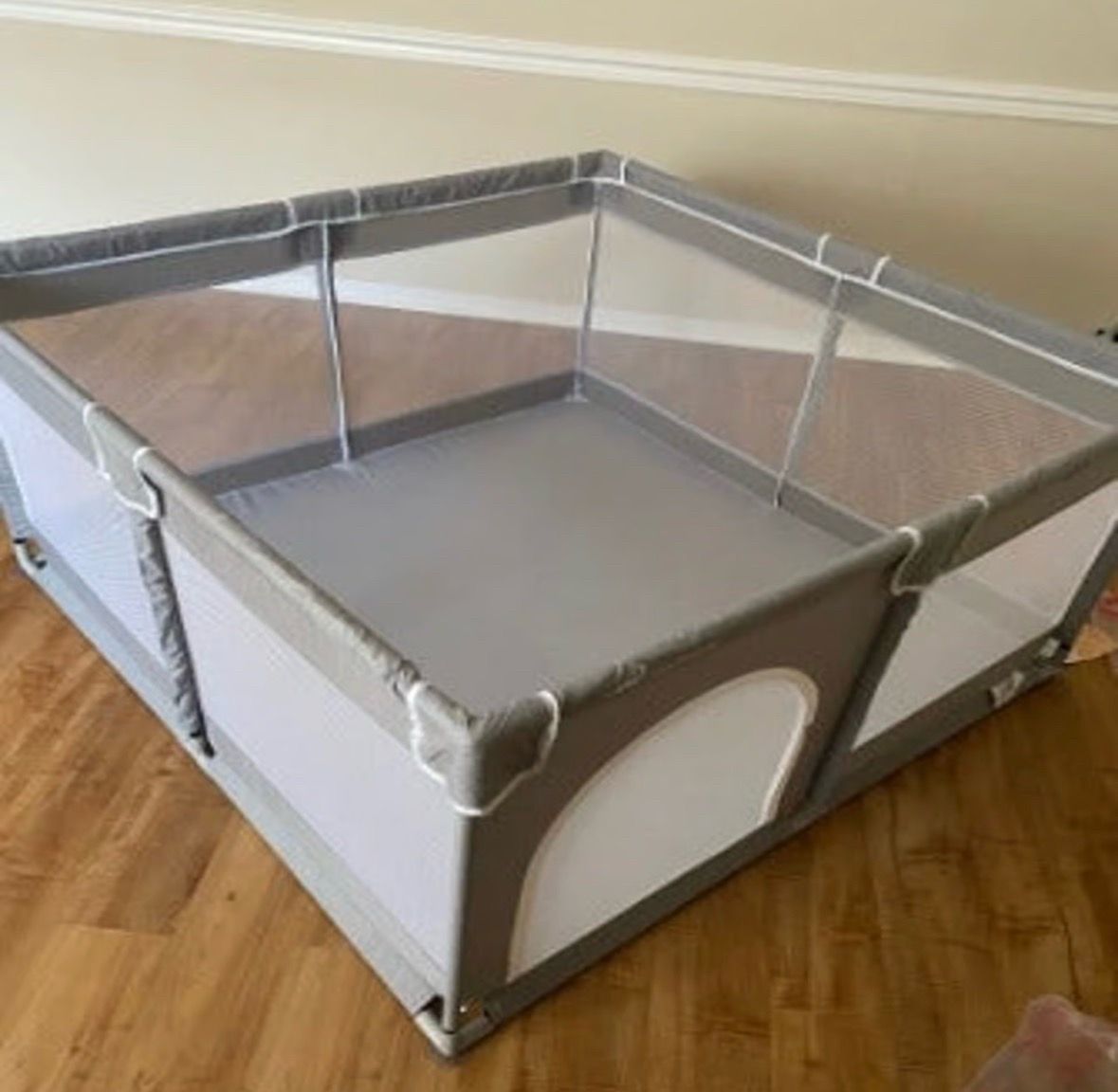 Baby playpen