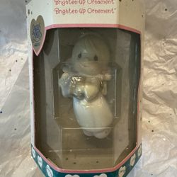 Precious Moments Light Up Ornament 