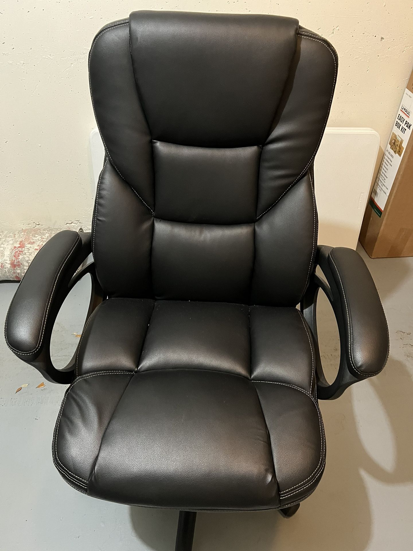 Black Office Rolling Chair 