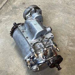 Short shaft OEM Harley Transmission.