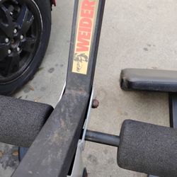 Weider Weight Bench. Legs/Biceps 