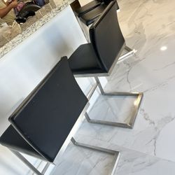 Black And Stainless Steel Counter Stools For Sale! 