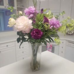 Beautiful Glass Vase With Faux Flowers