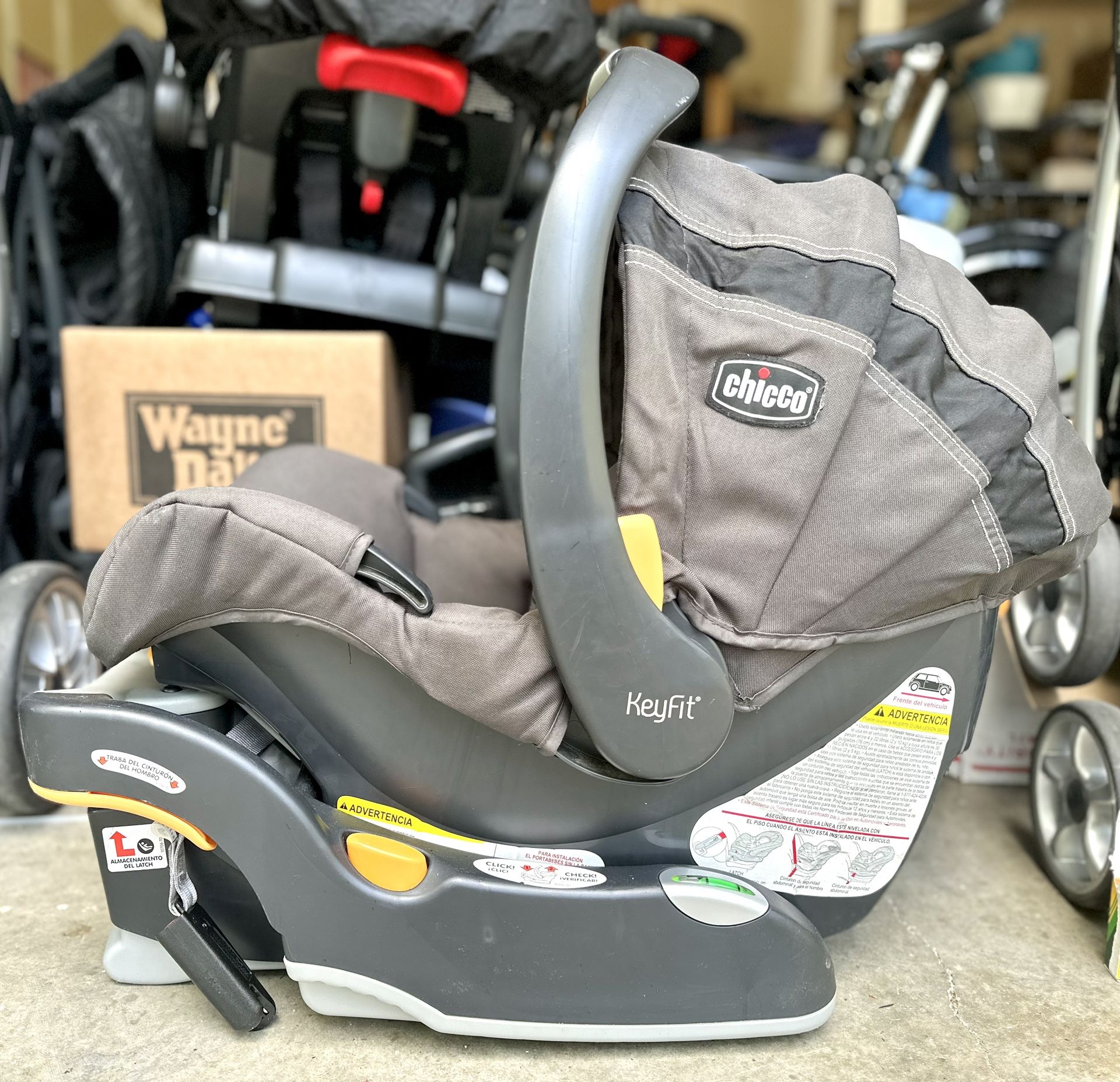 Chicco Infant Car Seat