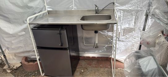 Sink and refrigerator