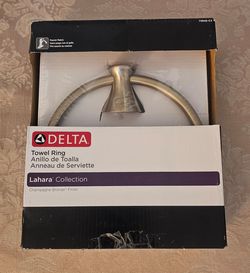 Delta Champagne Bronze Towel Ring