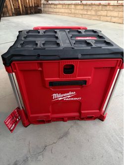 Milwaukee Packout