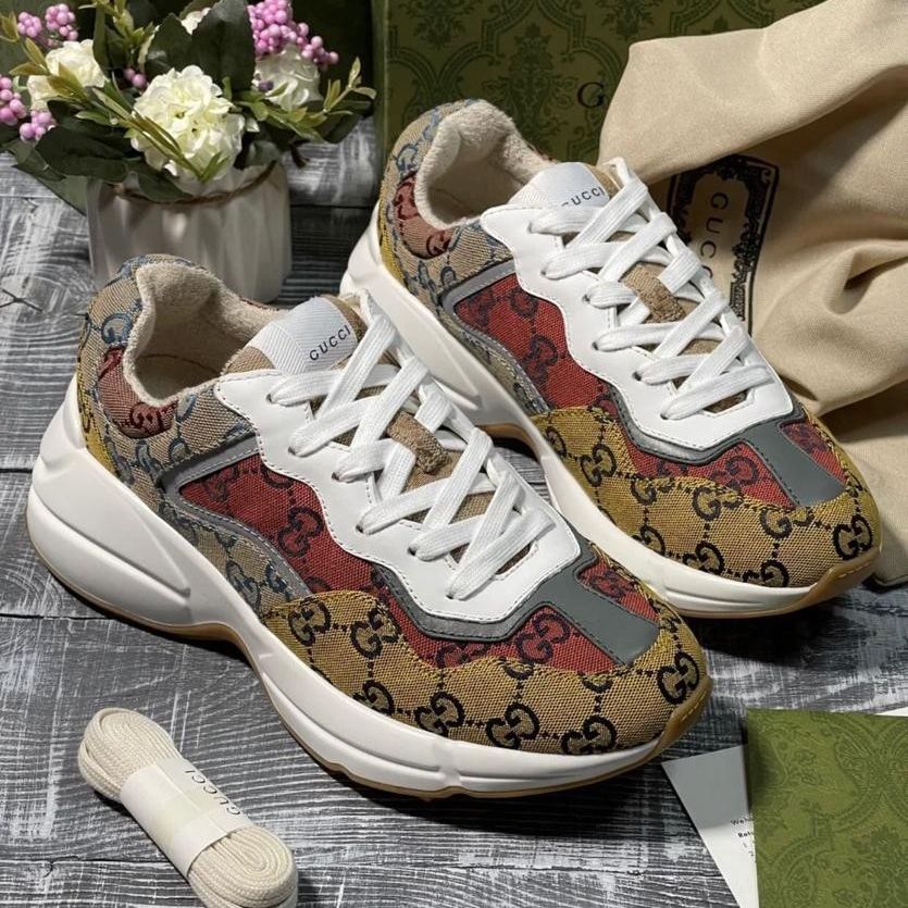 New Gucci sneakers, 6,5 for Sale in Los Angeles, CA - OfferUp