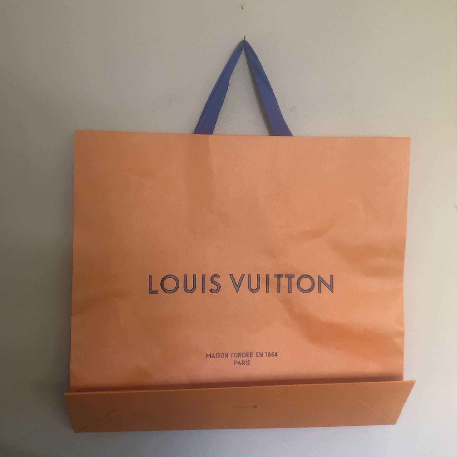 GIFT 🎁 BAG , LOUIS VUITTON , Large