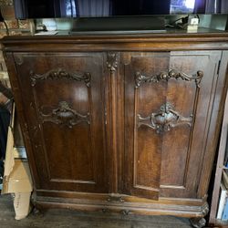 antique Walnut Victrola Case