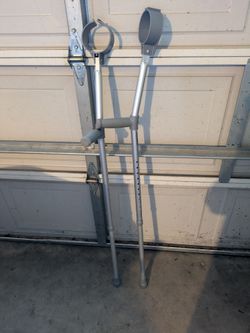$10. New Crutches. FCFS