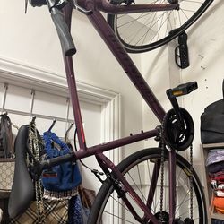 Specialized Sirrus Bike (Large)