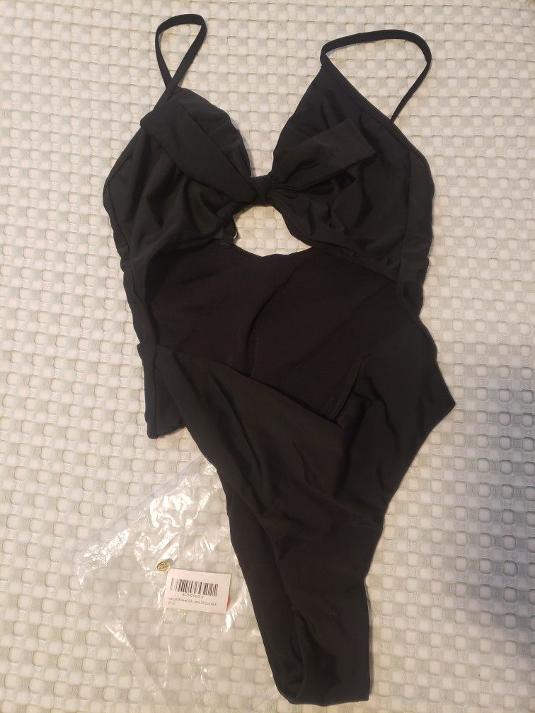 One- Piece Bathing suit