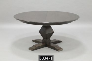 Unique around Dining Table with 2 Leaf Inserts