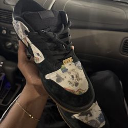 Supreme Dunks Size 13