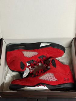 Jordan 5 Toro